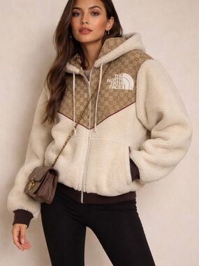 Gucci x The Northface GG Monogram Sherpa Hoodie Jacket sold out collab Rare